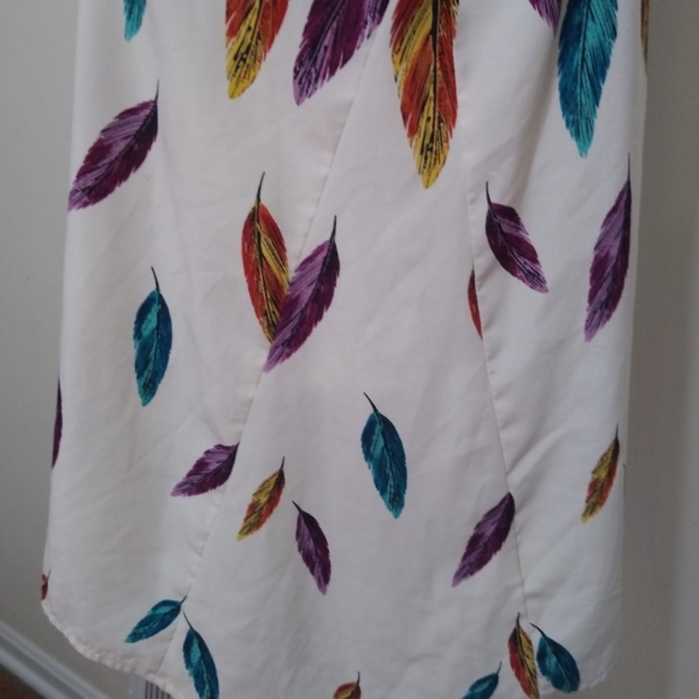 Apt. 9 Feather Print Handkerchief Hem Tank Top - Picture 7 of 7